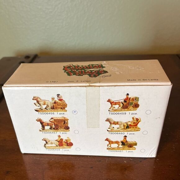 Disney Colonial Village Geo Z Lefton 1987 haywagon horse drawn carriage w/ box - Picture 8 of 9